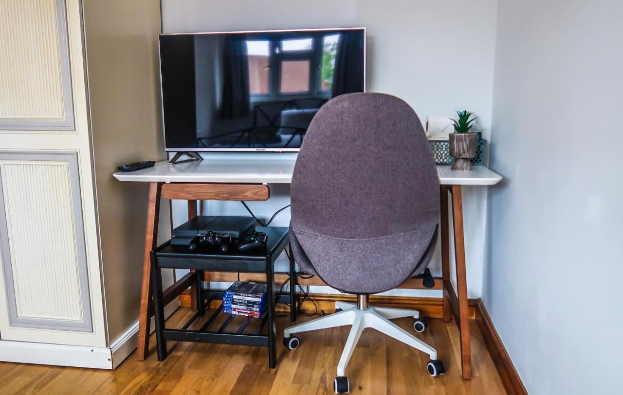Cozy Double Room - Only Room London Exterior photo